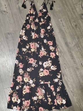 heels to go with sage green dress Green Floral Print Ruffles Spaghetti Strap Dress With White Cardigan –  Jolly Vintage